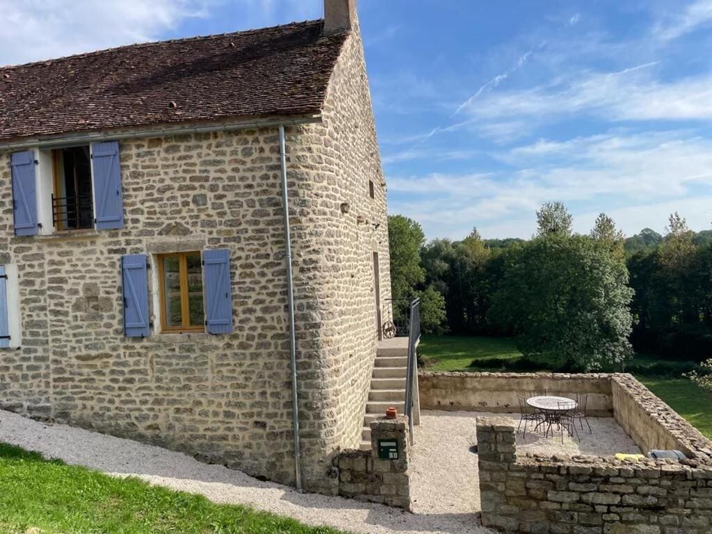 Villa Gite Le Ch'Armancon à Montigny-sur-Armancon Extérieur photo